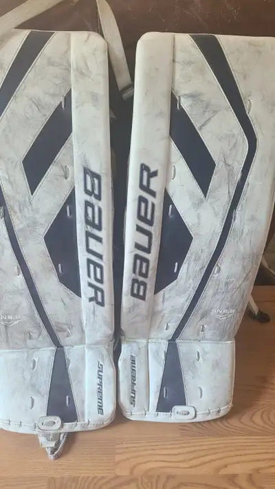 Bauer supreme goalie pads., View more