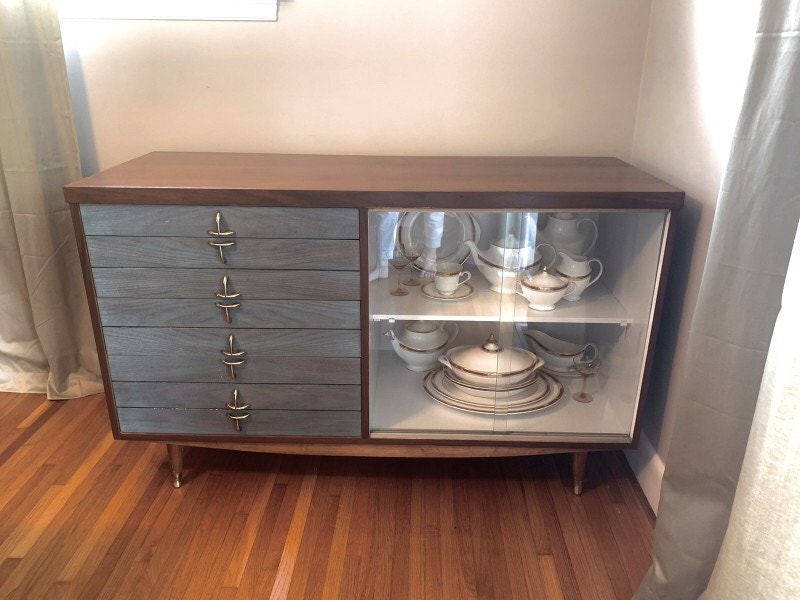 MCM / buffet / credenza Hutches & Display Winnipeg