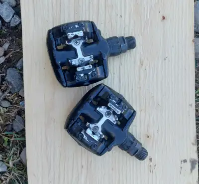 Shimano PD-M737 SPD Clipless pedals : Pédales de vélo, View more