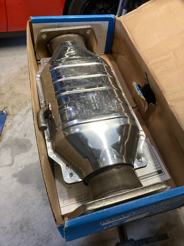 Brand new Monte Carlo SS catalytic converter  in Engine & Engine Parts in City of Toronto