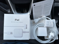 BRAND NEW APPLE 30 PIN CHARGER
