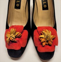 size 8 ZALO black suede pumps with flower detail
