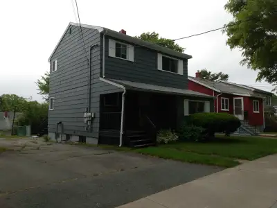 Two bedroom one bath for rent