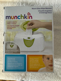 Munchkin Warm Glow Baby Wipe Warmer. Never used! Giftable!