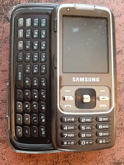 SLIDING KEYBOARD SAMSUNG phone, View more