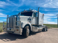 2014 Freightliner Coronado 122SD