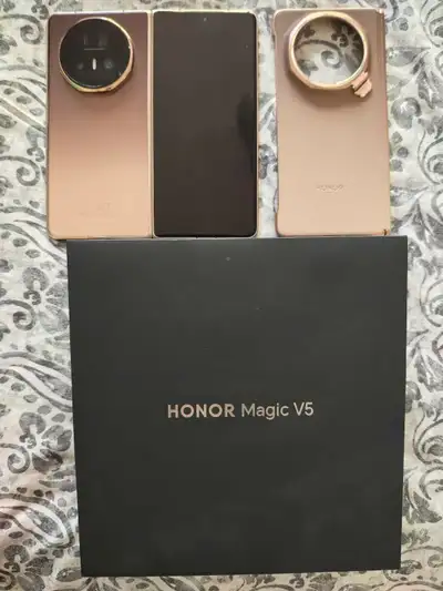 Honor Magic V5 (Global), View more