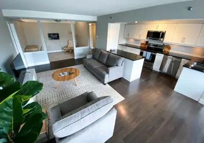 Luxury 2 Bdrm 2 Bth+ Den– 5 Appl– Balcony– Downtown– Above Petes