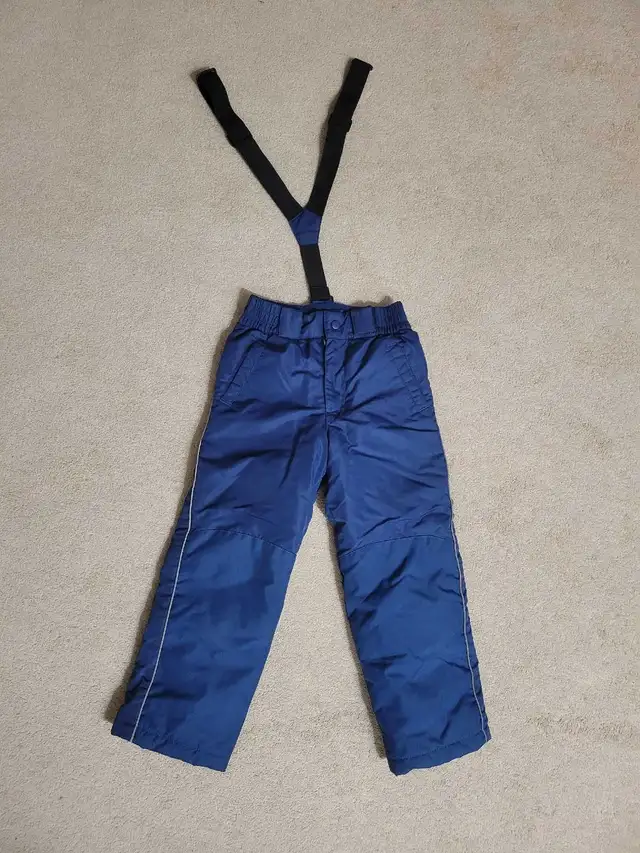 snow pants are size 7/8  in Kids & Youth in Calgary - Image 3