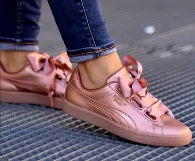 PUMA COPPER ROSE RUNNERS pour femmes grandeur 9, View more