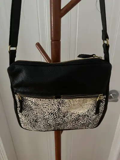 Fossil Black Leather Crossbody Shoulder Bag /with Animal Print, View more
