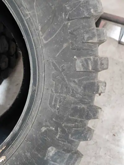 UTV tires. Hammer force XPS 30x10x15 tires. In good shape and low km.