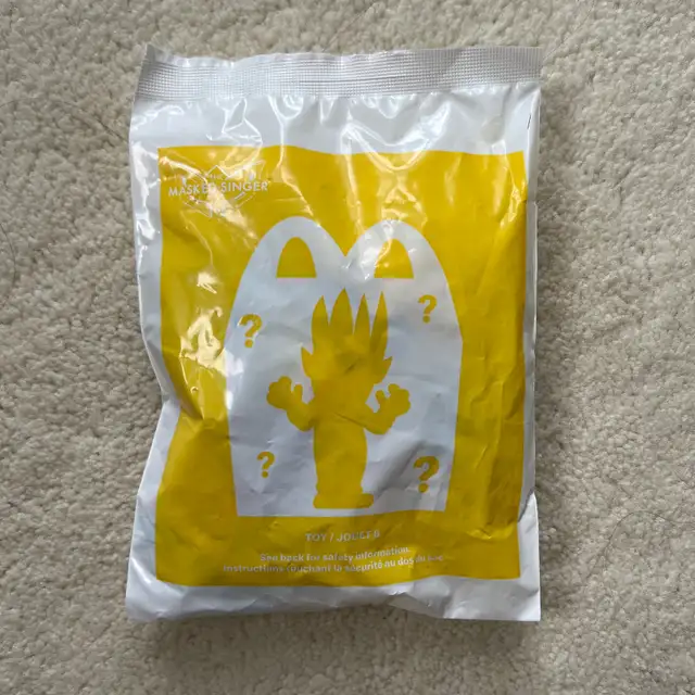 Masked Singer Toy #8 Thingamajig McDonald’s Happy Meal 2023 in Toys & Games in Markham / York Region - Image 2