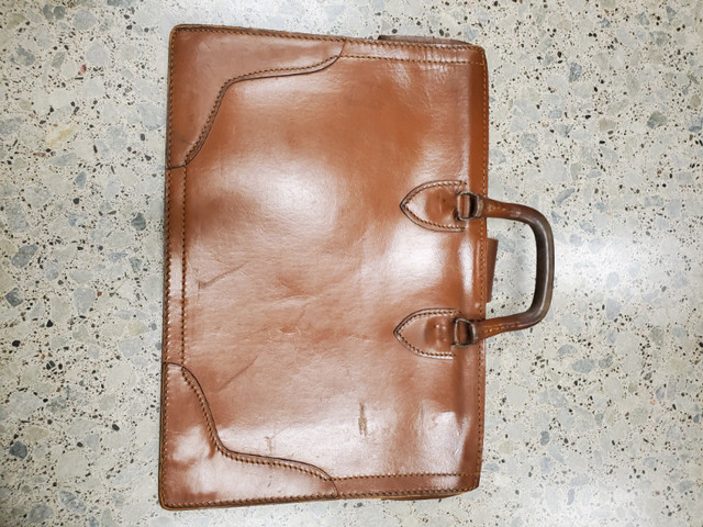 Vintage Brown Leather File Bag/briefcase  School, Lawyer, Doctor in Arts & Collectibles in City of Toronto - Image 3