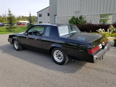 1986 Buick Regal T Type Turbo Super Rare ! Highly Optioned! Low mileage - 58 567 original kilometers...