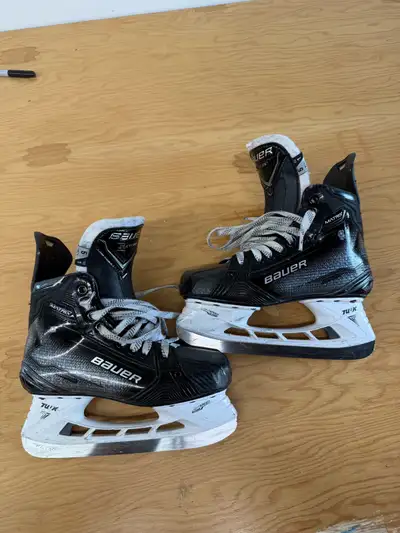 Bauer Supreme Matrix Size 5 Fit 1 Skates, View more