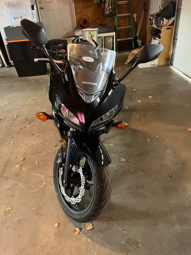 2013 Honda CBR500R for sale in Sport Bikes in Edmonton - Image 3