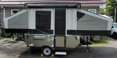 This camper has everything you need off grid or campsite, sleeps 4 comfortably, one double bed and o...