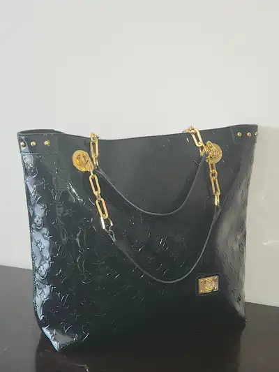 Large leather tote bag (Replica), View more