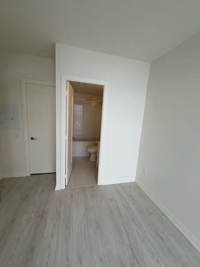 1 Bed 2 Bath New Condo For rent steps to Vaughan Mills Mall in Long Term Rentals in Markham / York Region - Image 8