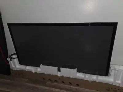 Samsung 60" TV, View more