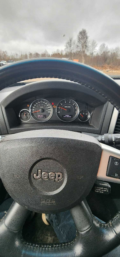 2009 Jeep Cherokee Laredo