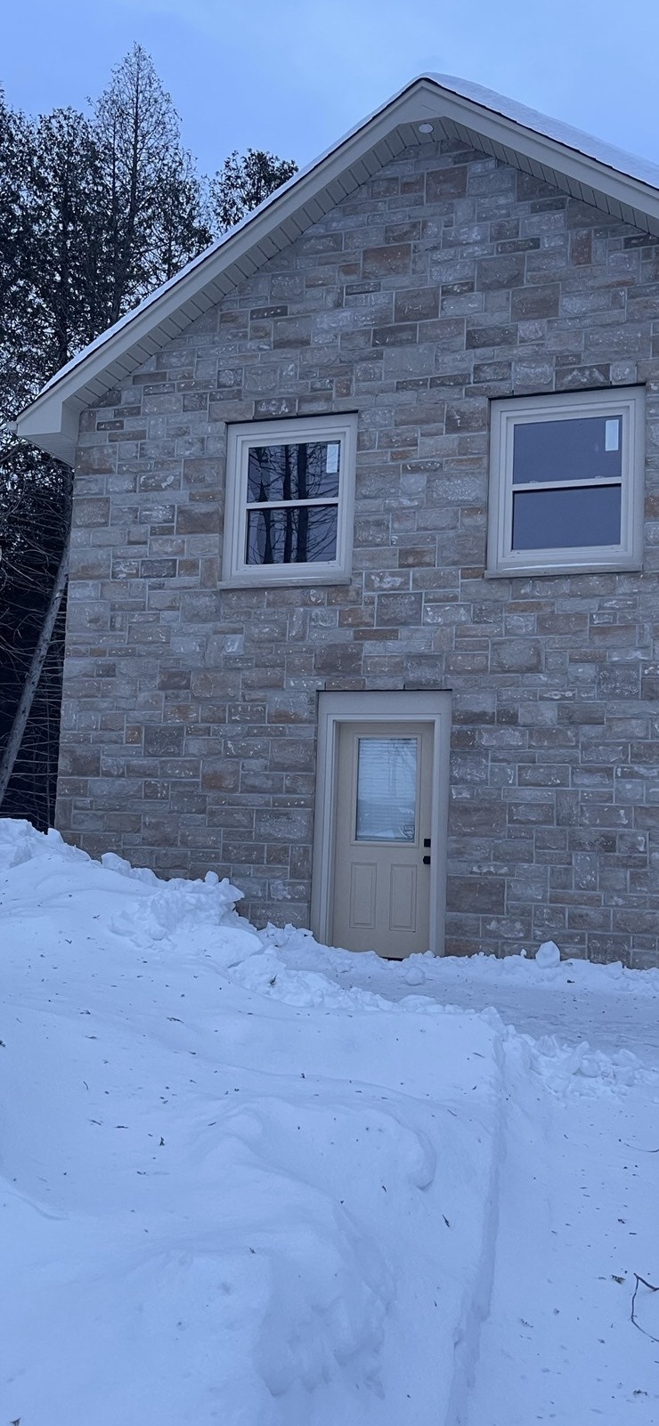 1 bedroom apt fully furnished Long Term Rentals Fredericton Kijiji