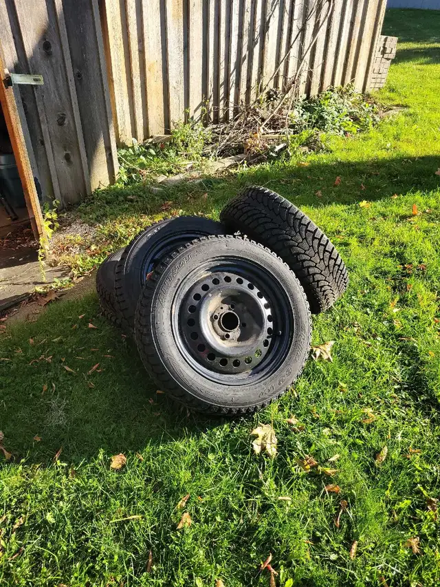 205/55R16 winter tires with rims in Tires & Rims in Owen Sound - Image 4