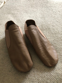 Capezio Jazz Shoes Size 8 1/2