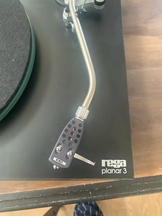 Vintage Rega Planar 3 Turntable w/ RB300 Tonearm in Other in Ottawa - Image 6