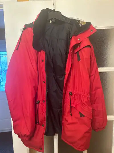 Manteau Kanuk, View more