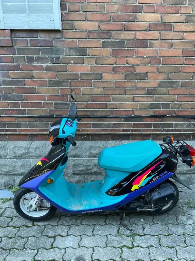 Honda Dio SR SK50M Limited Edition in Scooters & Pocket Bikes in City of Toronto - Image 5