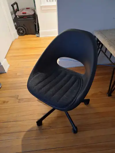 small office chair (wheels don't roll well), View more