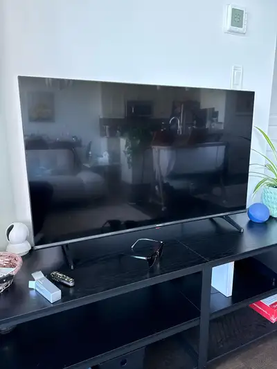 4K Ultra HD LED Hisense Smart TV 43" , View more