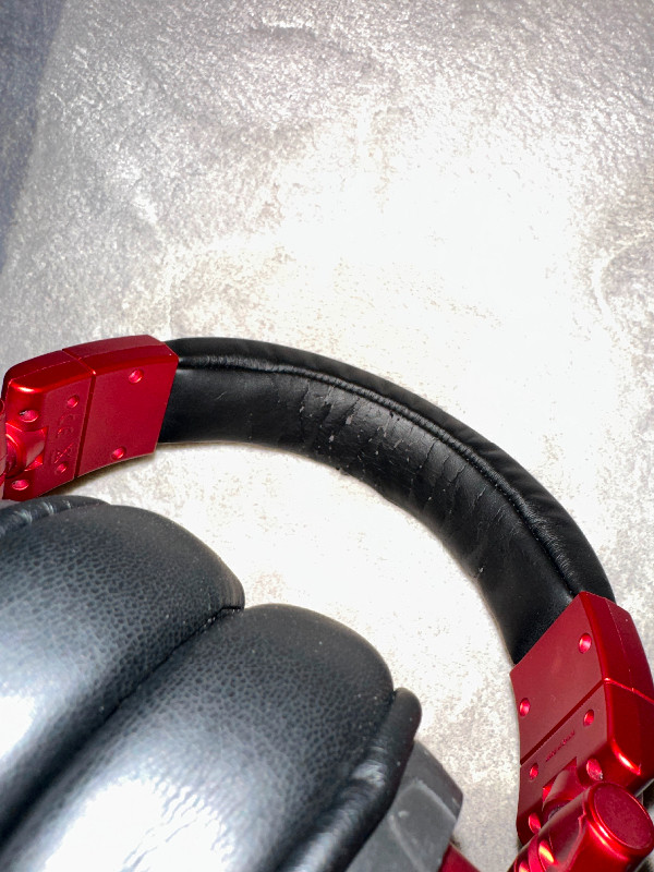 Audio Technica ATH-PRO500MK2 DJ Monitor Headphones in Headphones in Mississauga / Peel Region - Image 4
