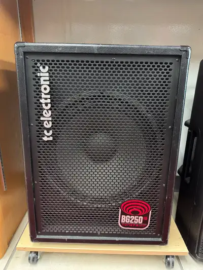 TC Electronic BG250 Toneprint Combo Bass Amp, View more