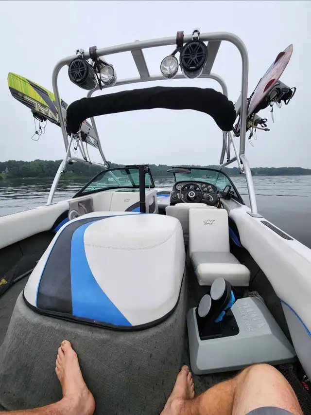Air Nautique 216 Team in Powerboats & Motorboats in Drummondville - Image 7