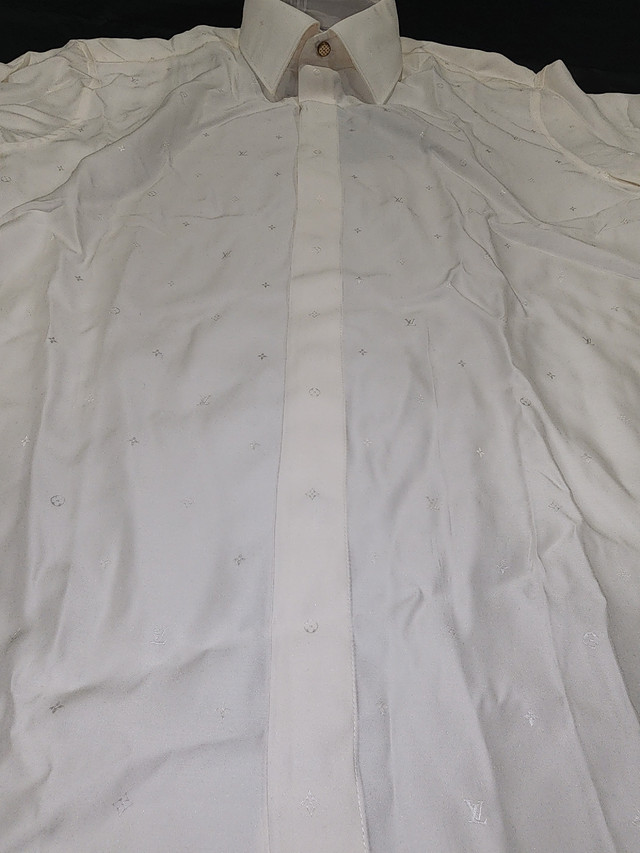 ***LOUIS VUITTON SILK OFF WHITE MONOGRAM DRESS SHIRT SIZE 48EU** in Men's in Markham / York Region - Image 2