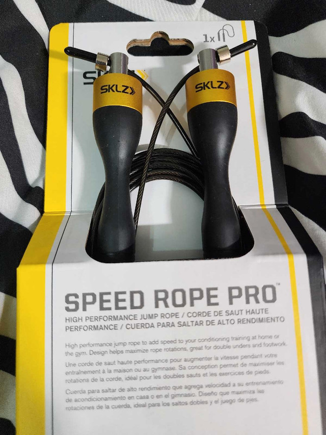 sklz jumping speed rope pro in Exercise Equipment in Gatineau