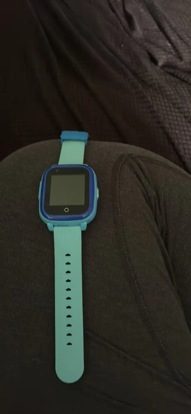 Kids' Blue and Teal Smartwatch