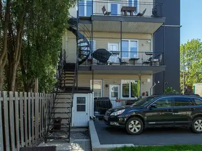 2475 Rue de Chateauguay - Charming 2 Bed, 1 Bath Condo for Rent