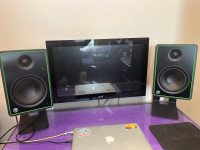 Mackie CR5-X studio monitors