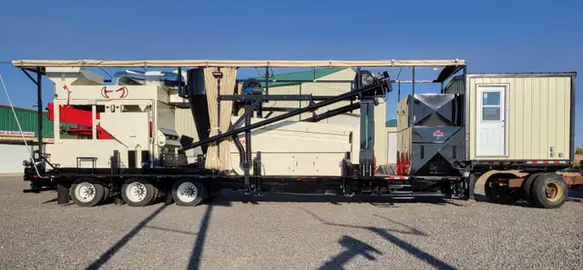 New Grain Cleaner in Other in Regina - Image 2