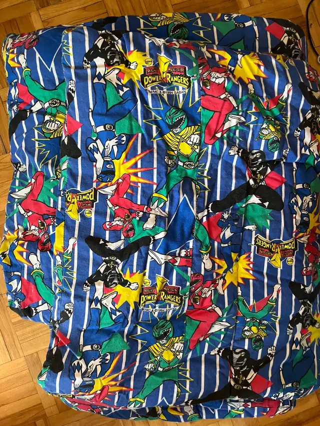 Power rangers duvet and bed sheets  in Arts & Collectibles in Ottawa - Image 2