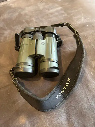 Vortex Viper 8 x 42 HD, View more