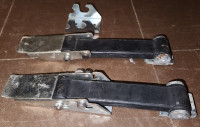 Pair of toolbox latches