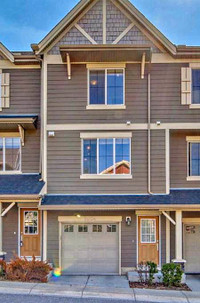 2 BED, 2.5 BTH TOWNHOUSE SUBLEASE - $2,200/Month in NW Calgary