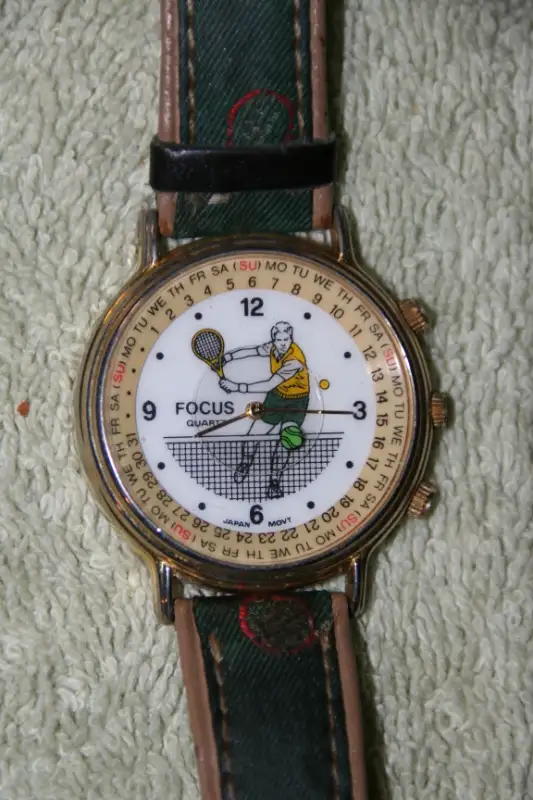 MEN'S TENNIS WATCH Made by FOCUS Quartz Day Date Seconds Battery
