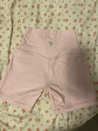 TNA pink shorts Aritzia , View more