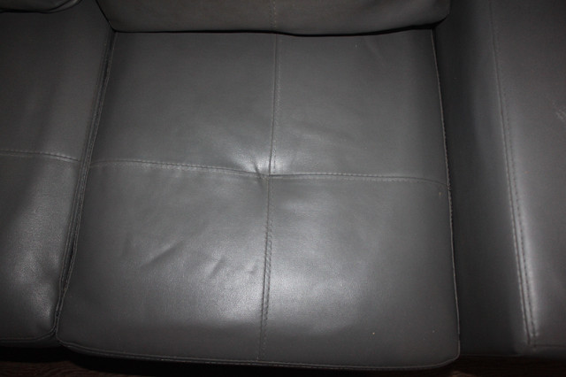 Sectional Couch in Couches & Futons in Peterborough - Image 4